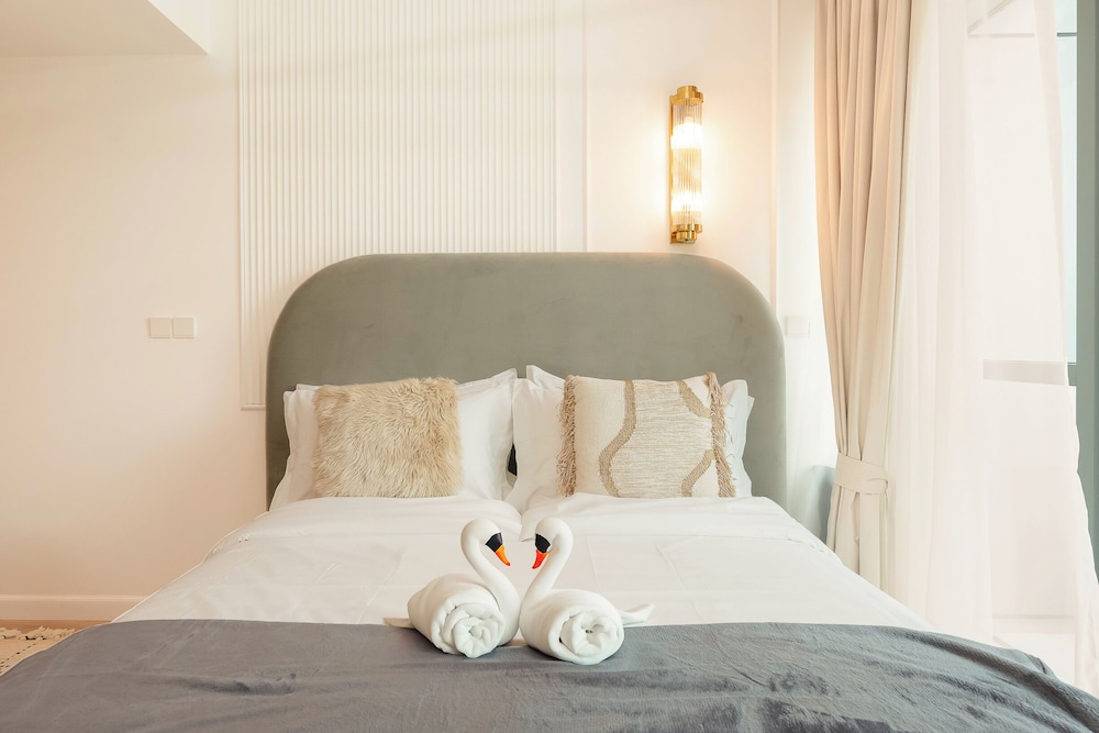 KeyRock Living - Marina Studio Sea View