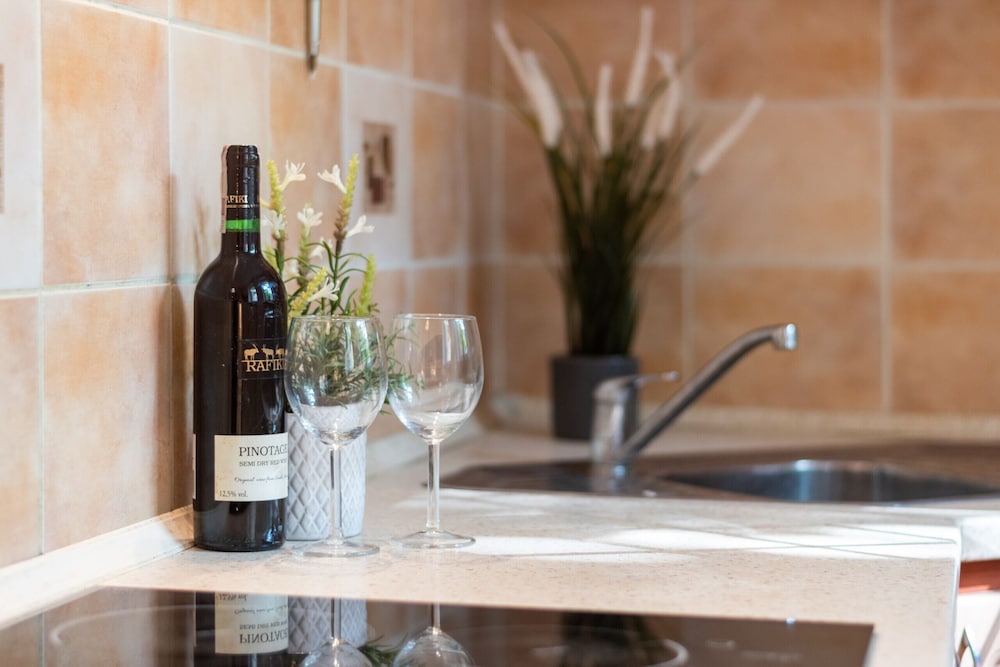 Studio Warsaw Wilcza by Renters view 5