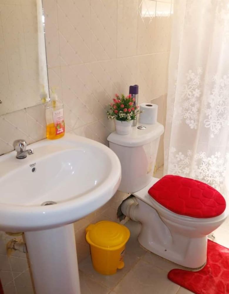 Lux suites Jimka Apartments Kisumu