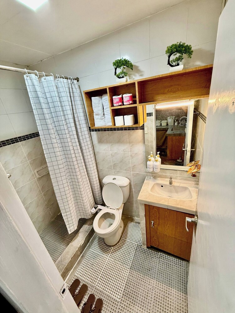 Axon Cozy Modern House #G Near The Walking Street