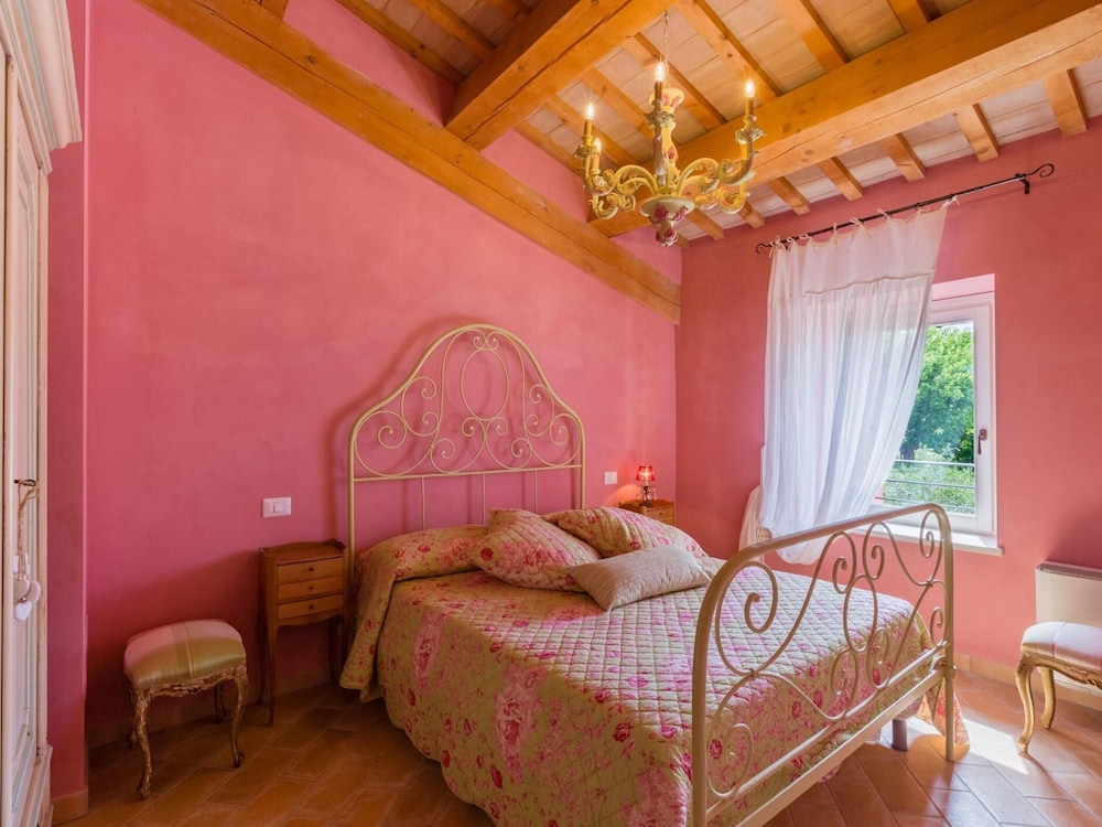 Belvilla by OYO Villa Cucco view 3