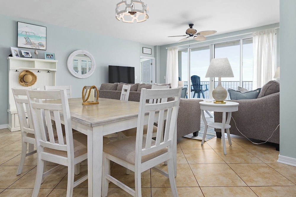 Emerald Key by Southern Vacation Rentals