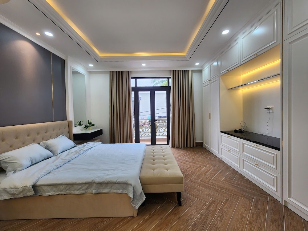 Huynh Tan Phat Home