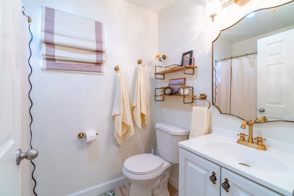 Luxe Loft - UNR Pet Friendly