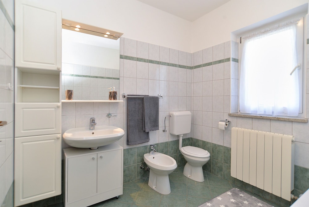 Apartments Emil 596