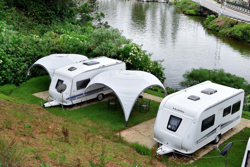 Go Outdoors Caravan Park Nuwara Eliya