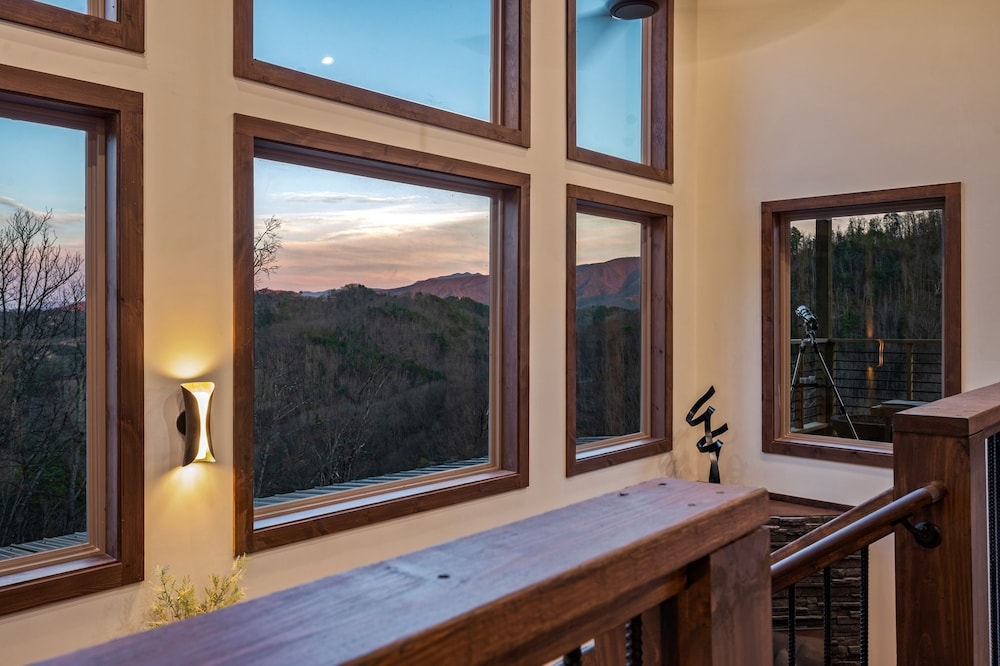 Reflections 1 Bedroom Cabin
