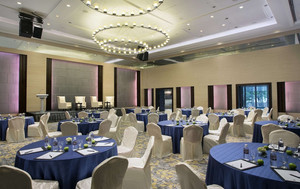 Carlton Hotel Singapore 84