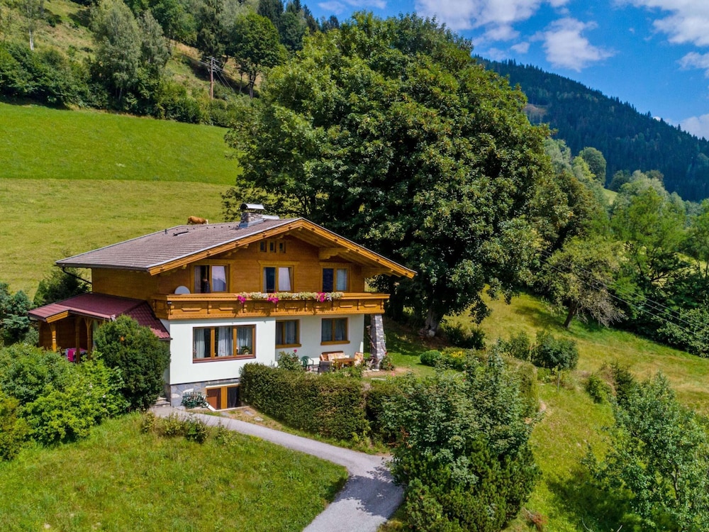 Chalet With Sauna in Piesendorf Near ski Area view 5