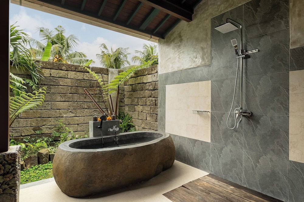 Agrapana Ubud Villa