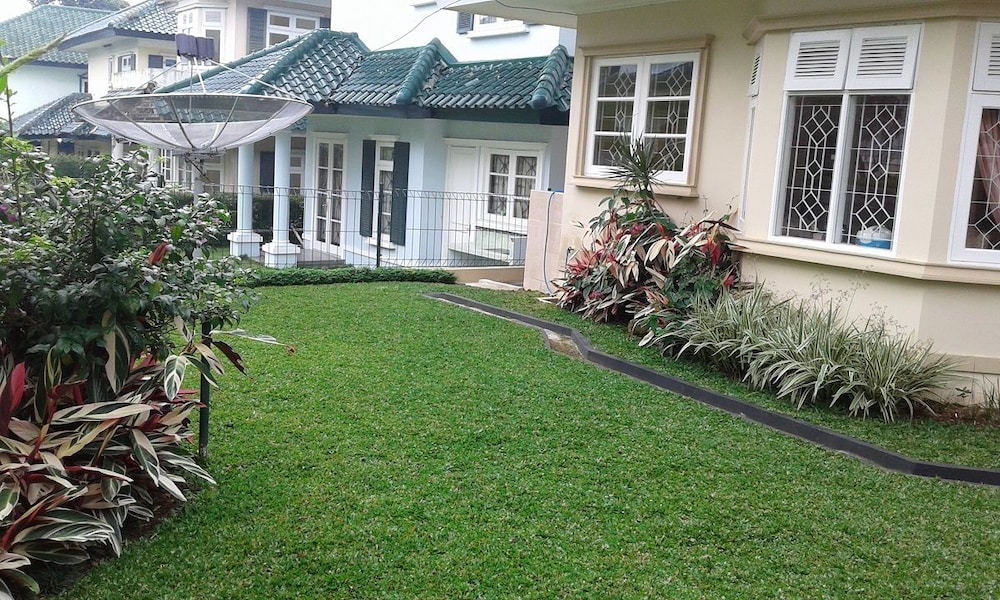 Villa Puncak Resort