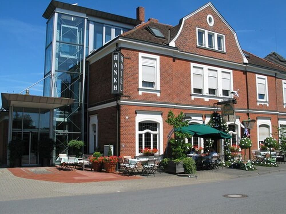 Photo 48