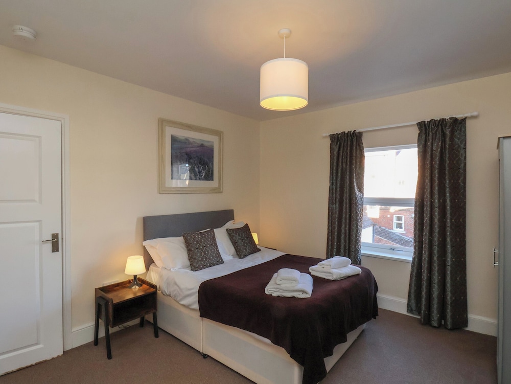 4 Normanby Terrace