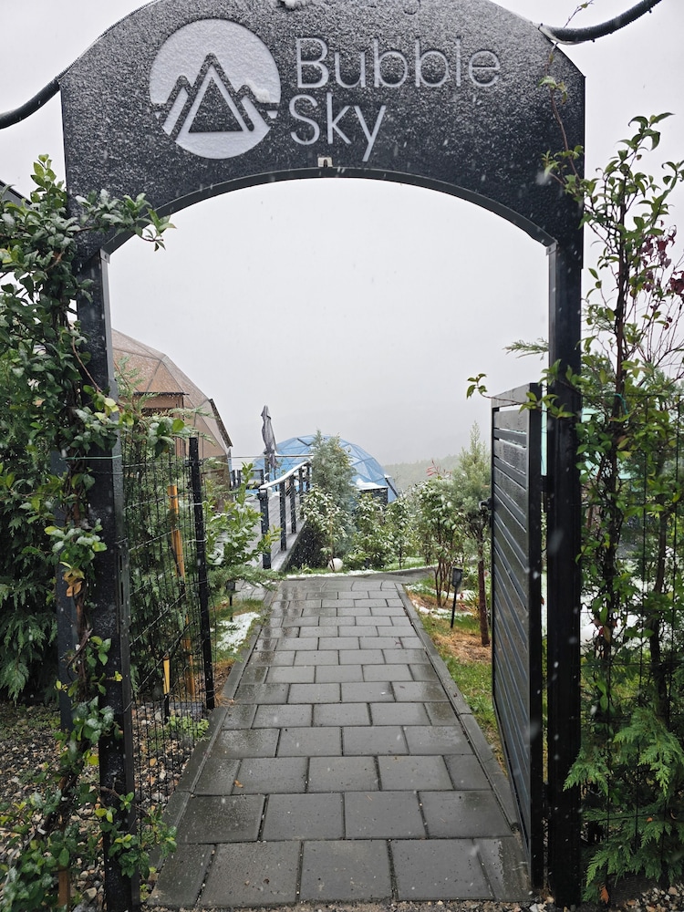 Bubble Sky Villas