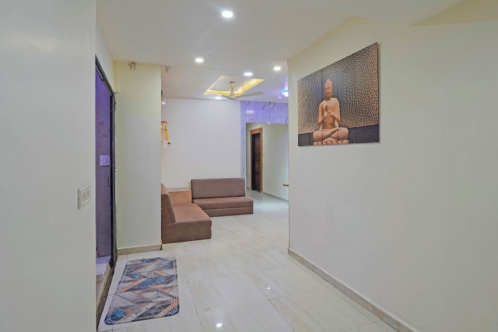 Fabhotel Rajtilak