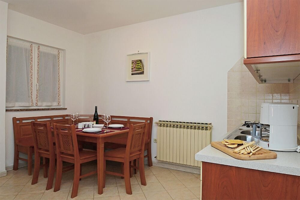 House Adrijana