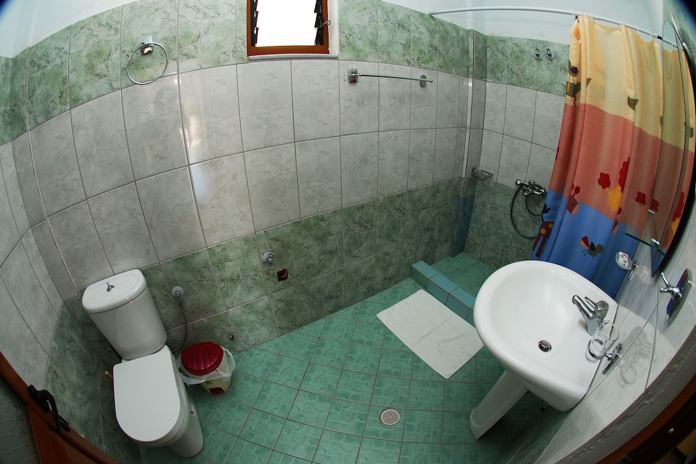 Vila Renato