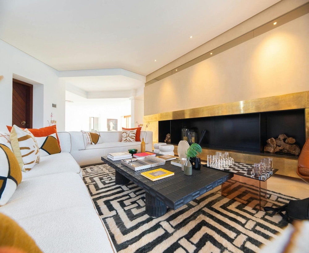 Appealing Villa Near Ibiza Town