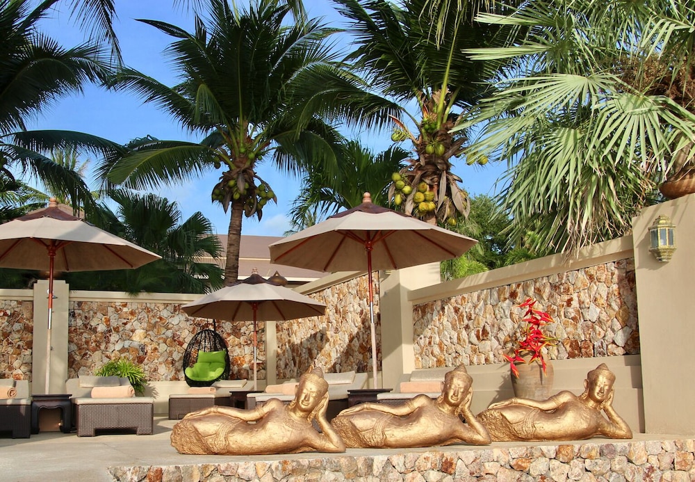 Sibaja Palms Sunset Beach Luxury Villa