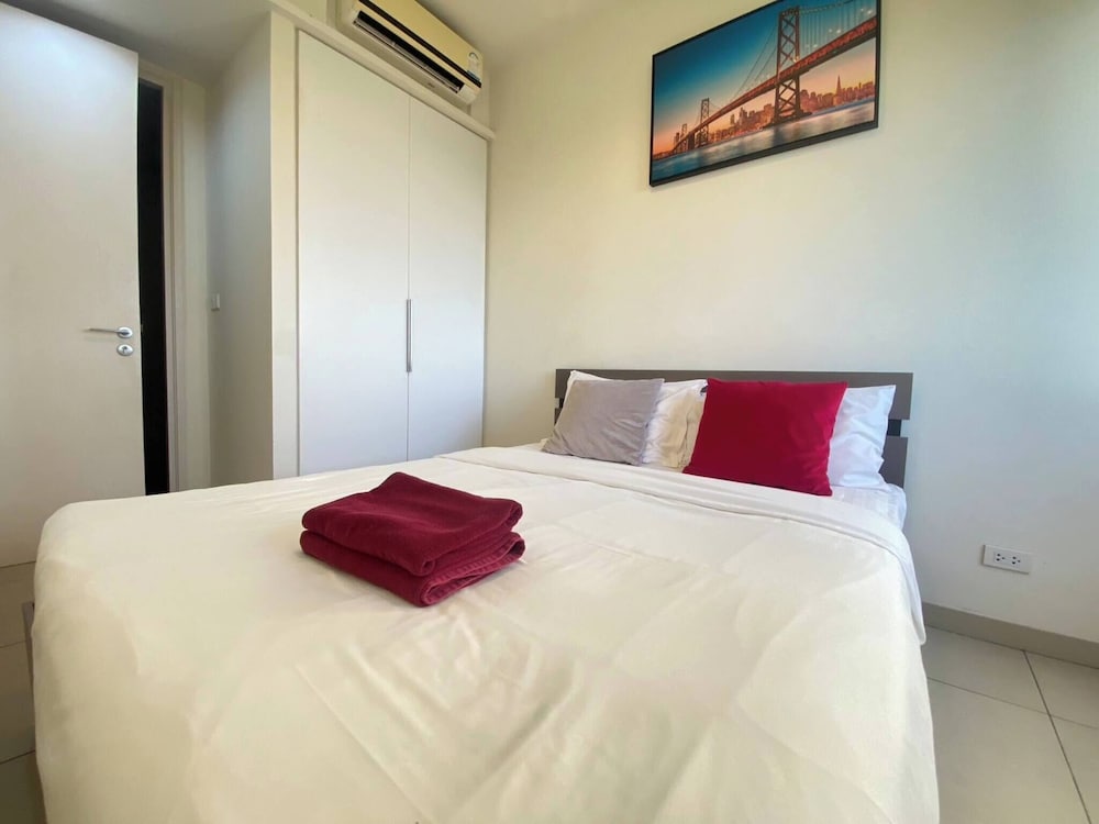 Sea View High Floor 2 Bed Room-excellent Location