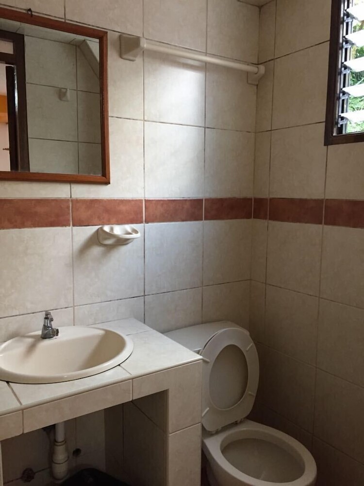 Hostal Bromelias 2