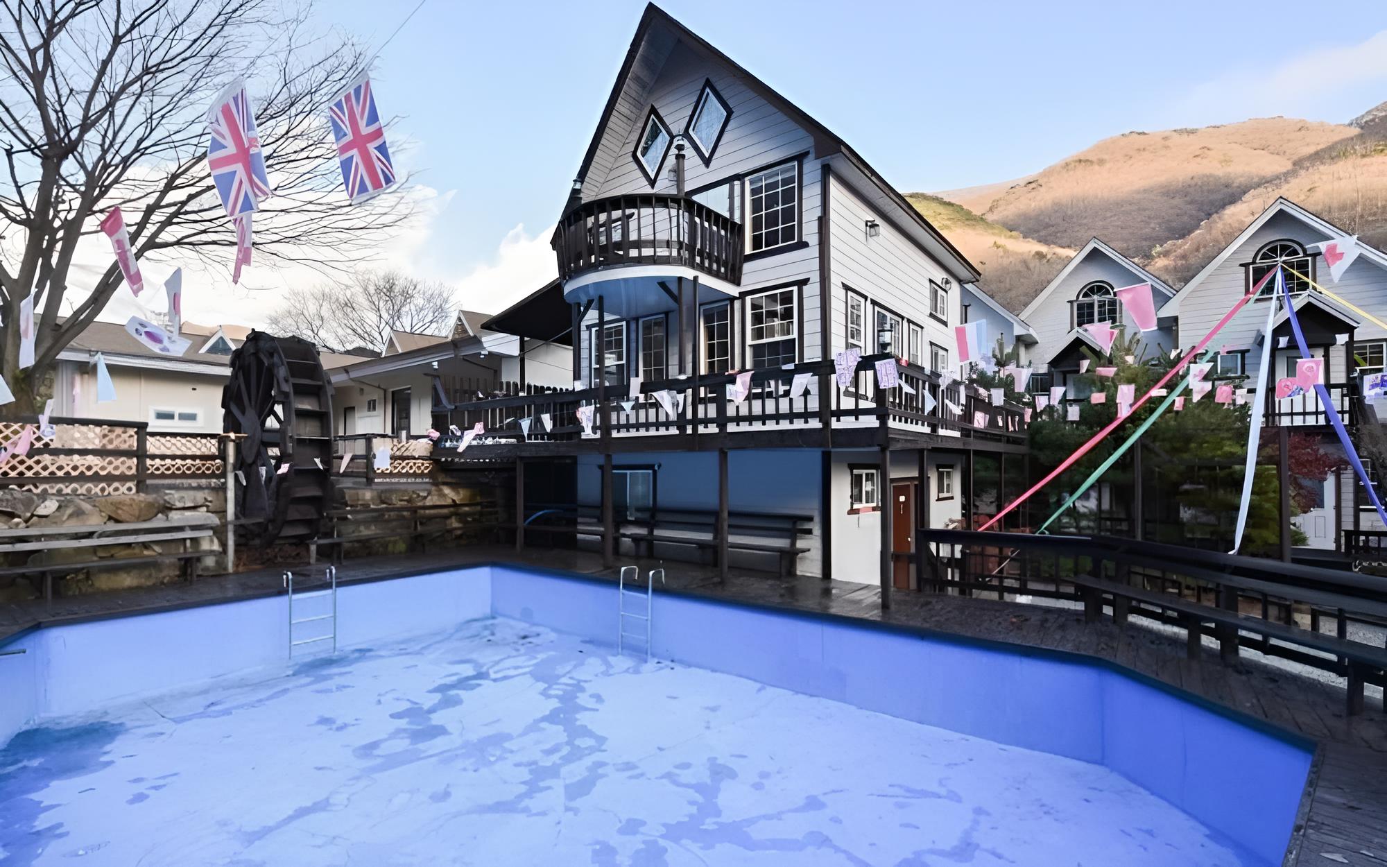 Yangsan Happy Valley Pension view 2