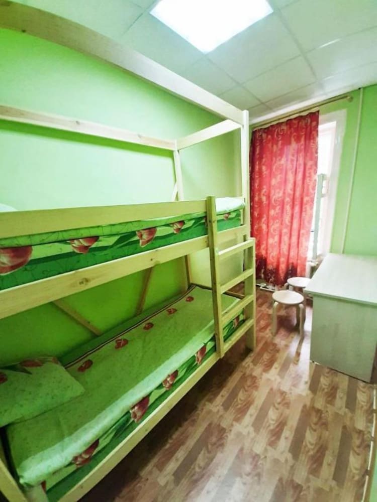 HotelHot Baumanskaya - Hostel