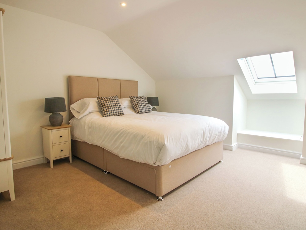 Goodwood Cottage