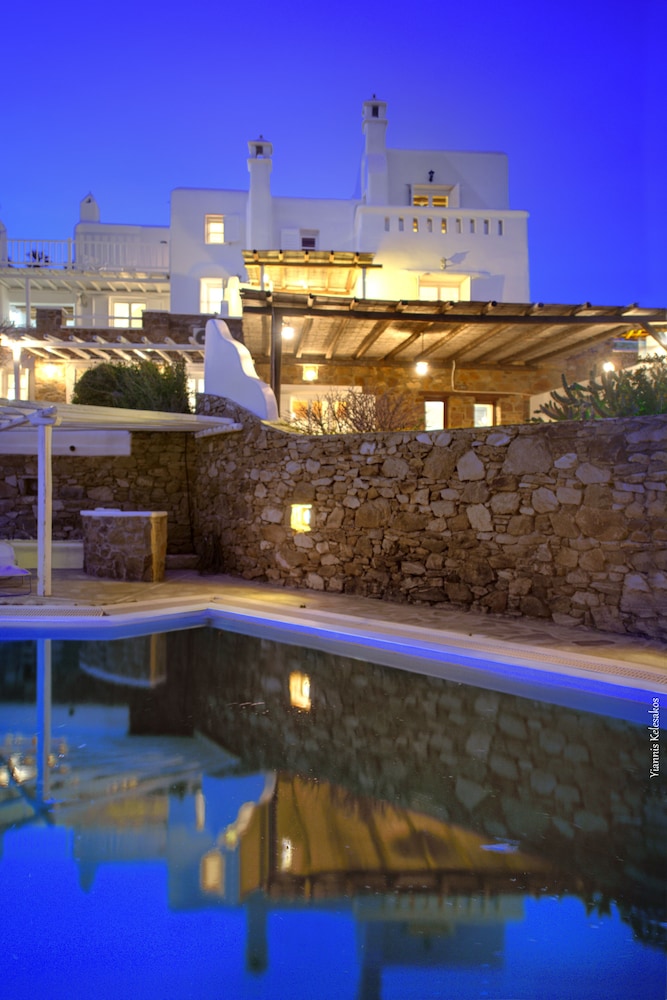 SeaBlue Villas