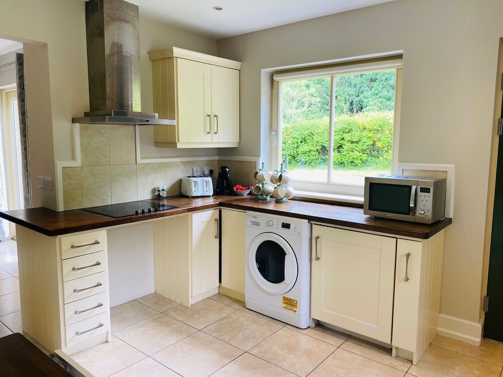 Detached 4 Bedroom Home Just 2km From Kenmare