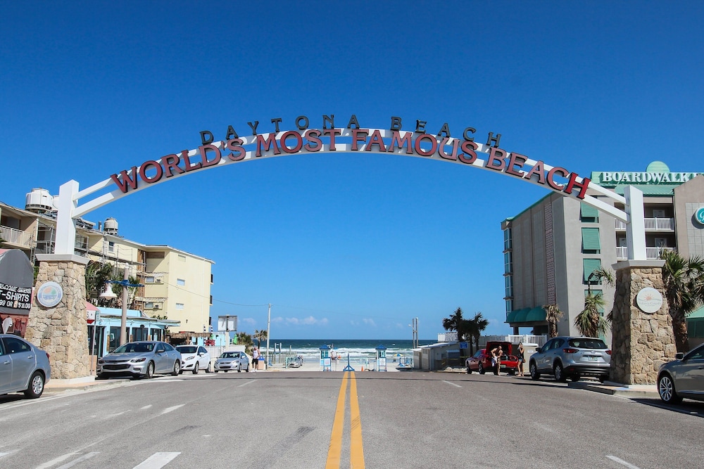Daytona Beach II