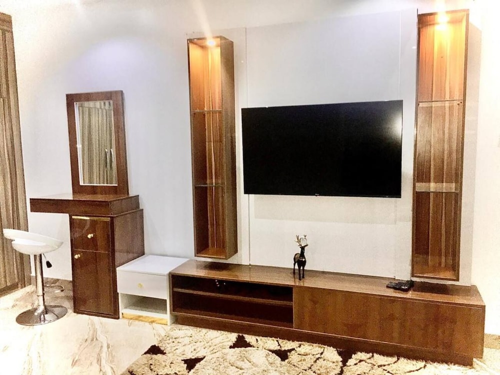 Omega Homes Guesthouse Lifecamp Abuja