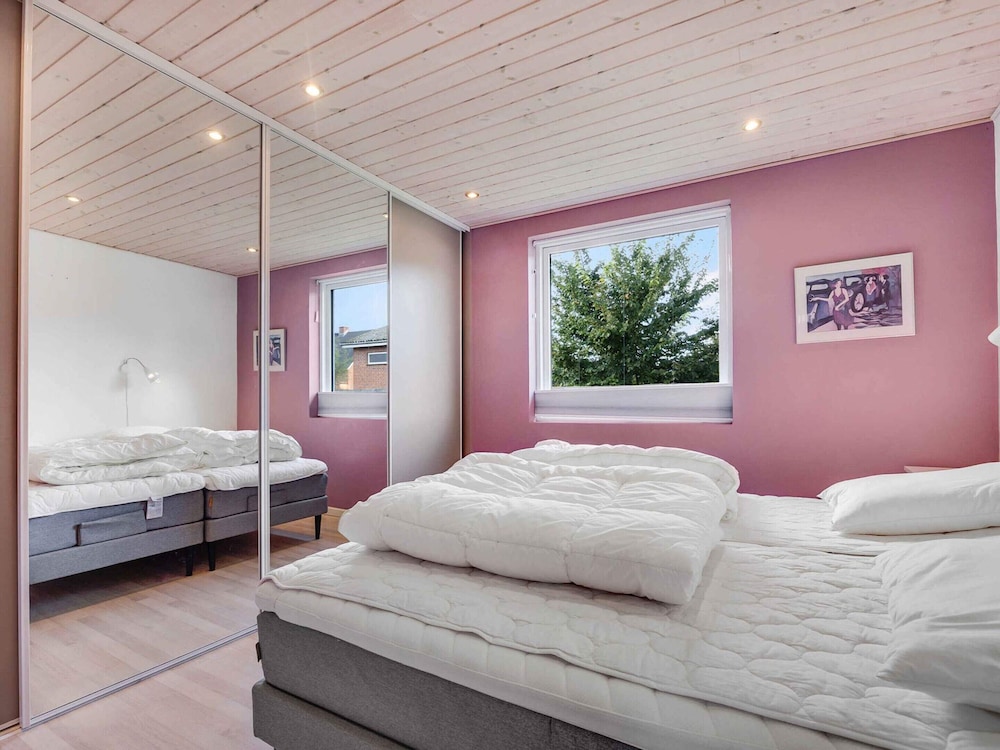 5 Star Holiday Home in Aars