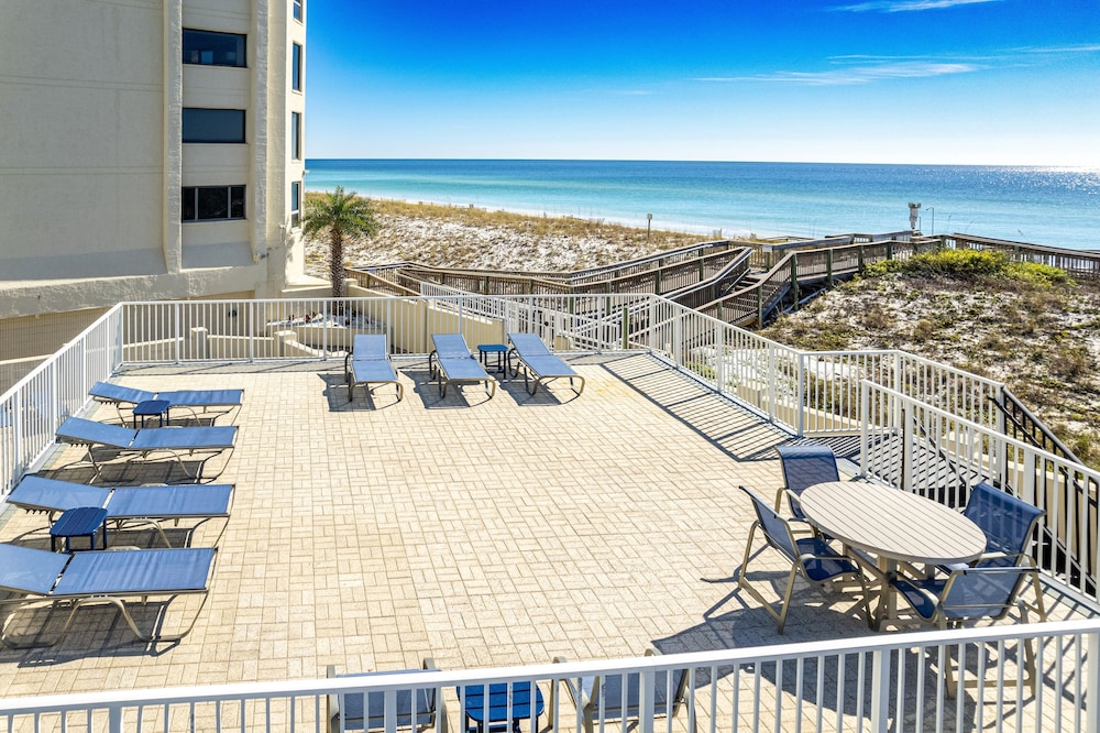 Inlet Reef 513 2 Bedroom Condo