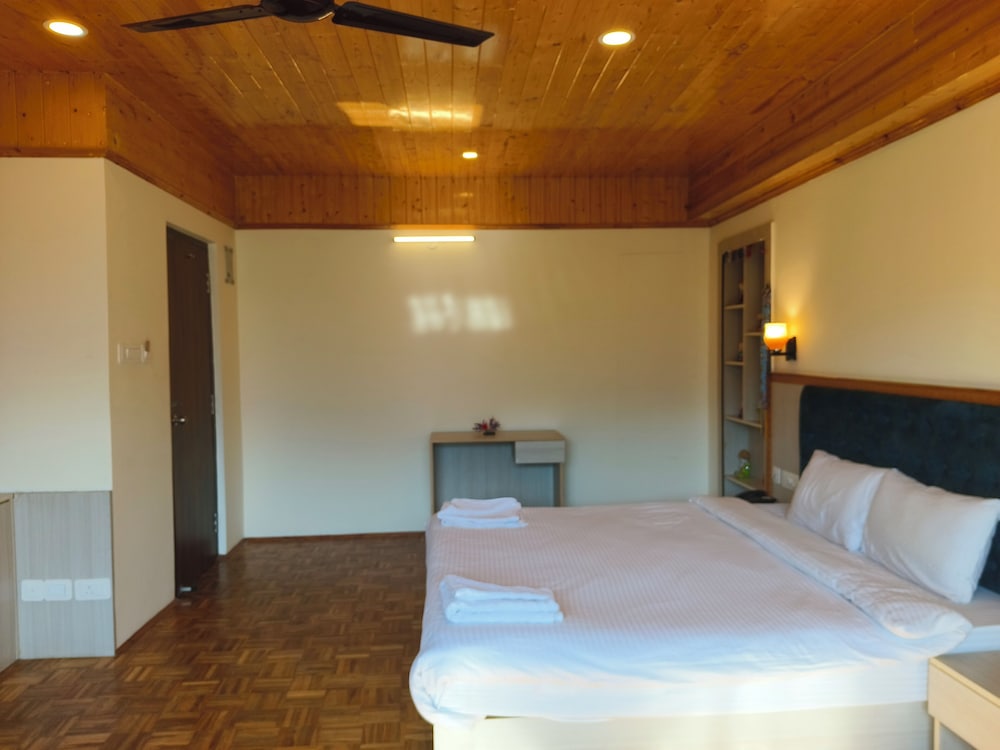 Kunden Fortune Resort Gangtok Near MG Marg