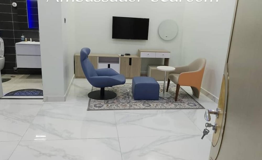 Circusse Suites and Apartments