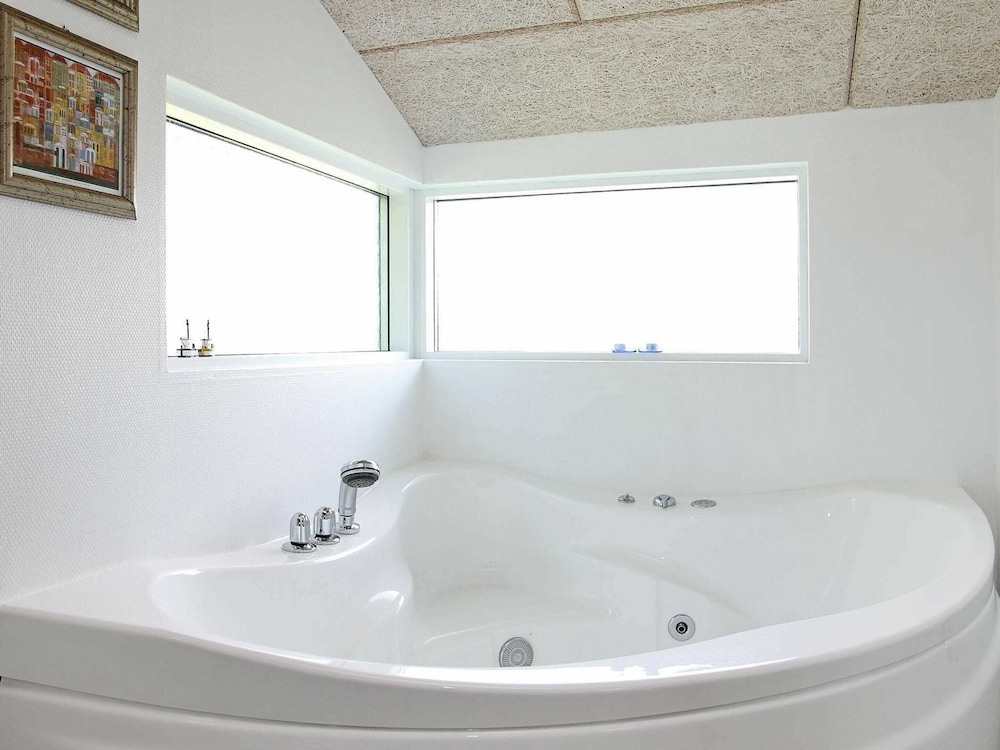 9 Person Holiday Home in Hjorring view 3