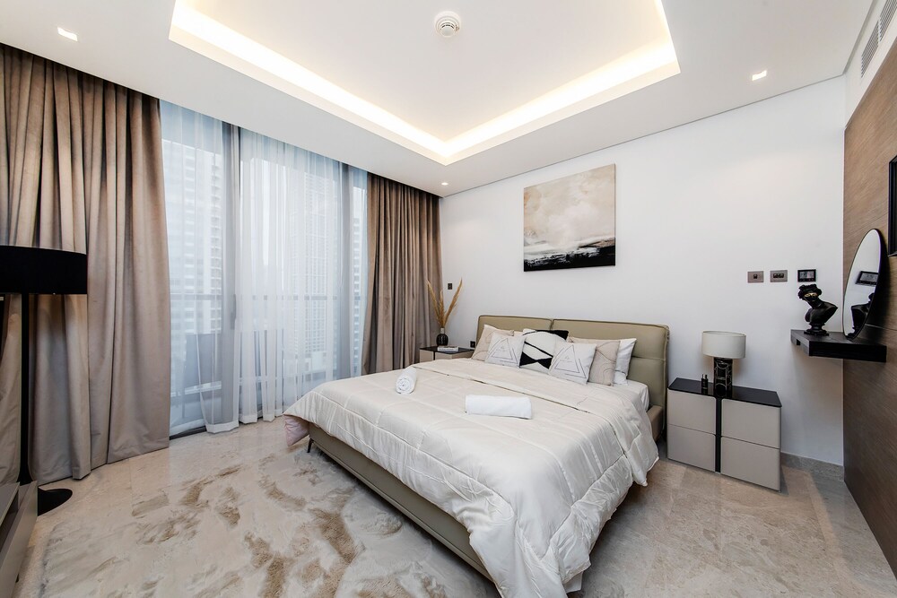 Premium 3BR with Full Burj Khalifa view