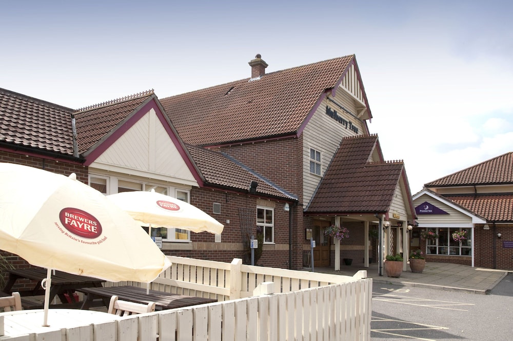 Premier Inn Braintree - A120