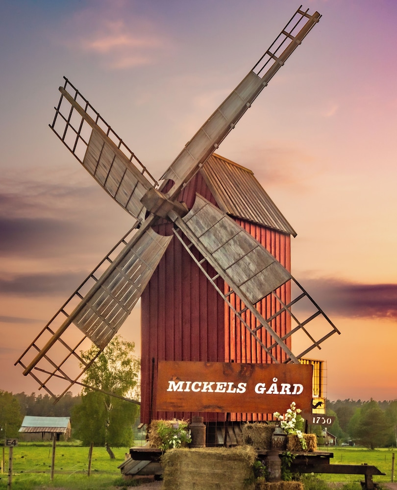 Mickels bondgårdsglamping