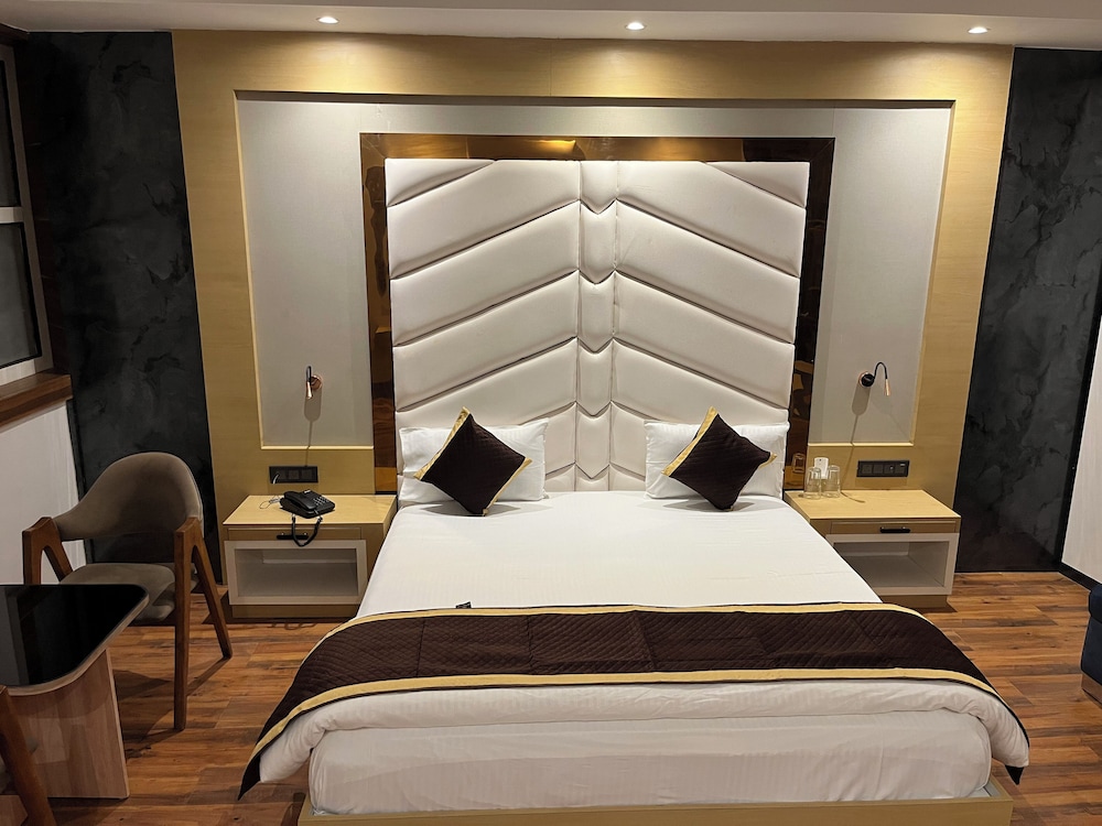 Hotel Lata Continental