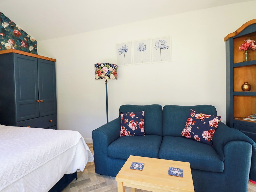 Peony Cottage