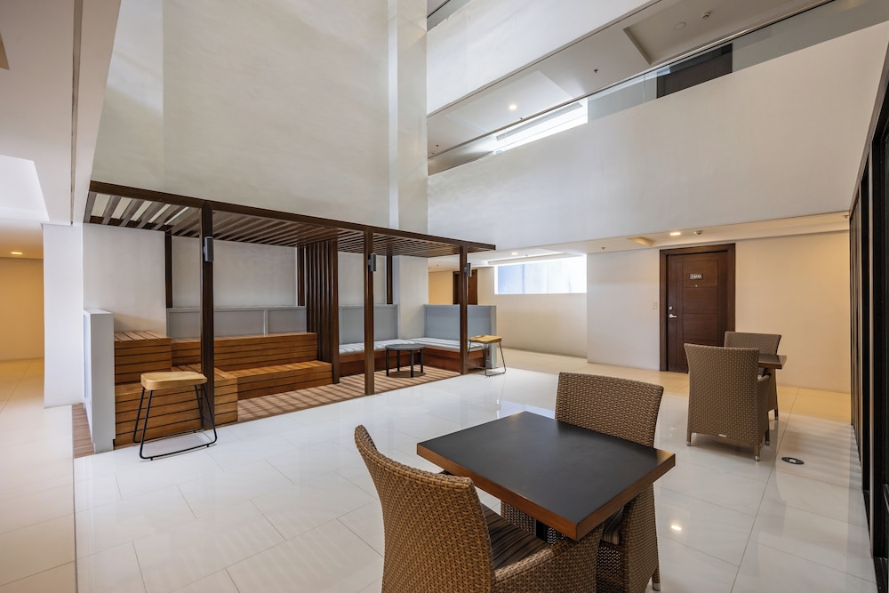 Virgo Nest Rentals - 38th Park Ave, IT Park Cebu - City View