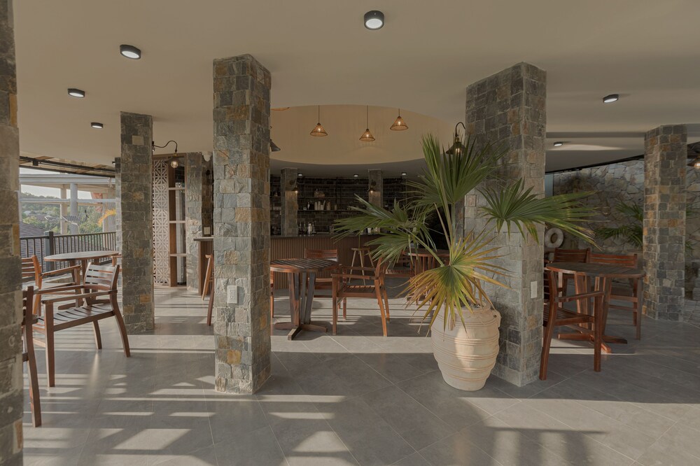 VALLEY DE MANGO VILLA