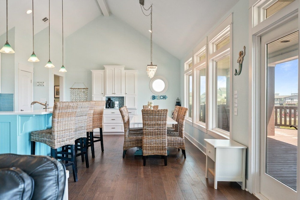 Sunset Bliss 4 Bedroom Home