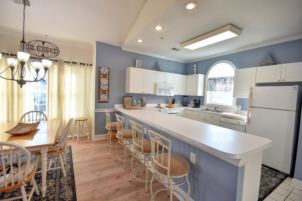 4830 Carnation Cir Magnolia North 2 Bedroom Condo by RedAwning