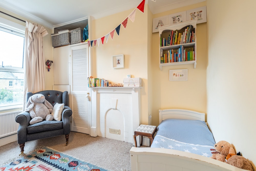 Charming Victorian Family Home in Wimbledon