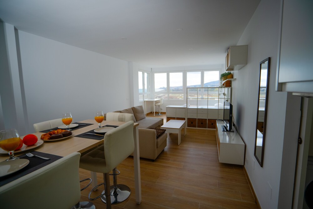 Sunstay Guadalmar Loft Seaview