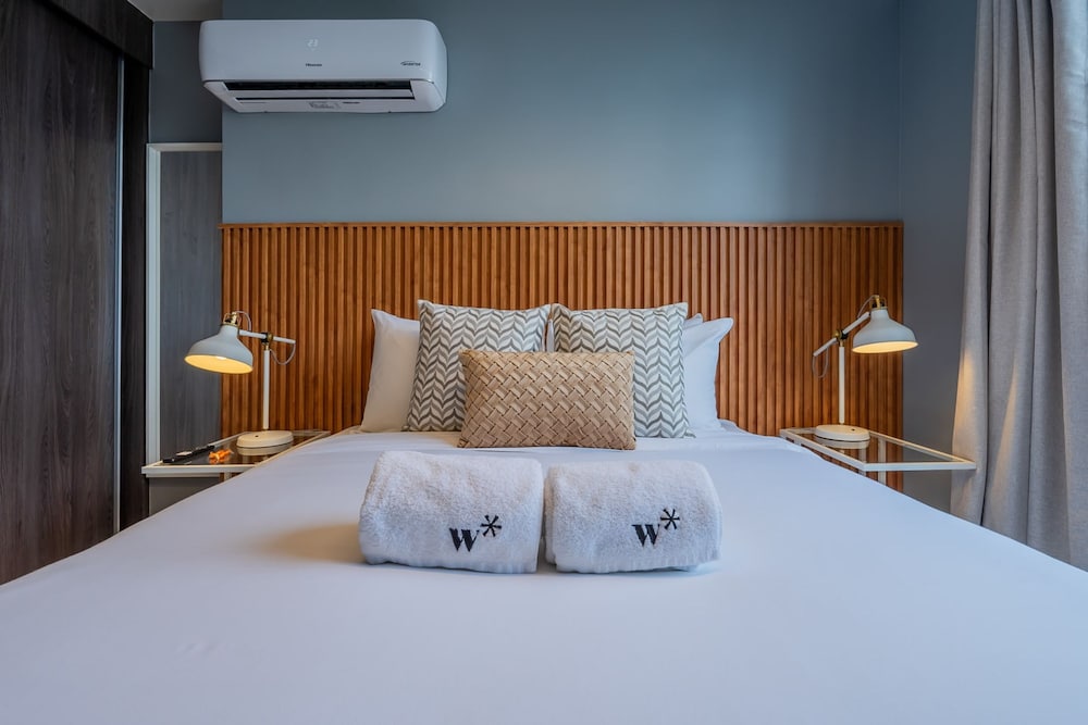 w Majestic 1BR w Beautiful View in Calle 50