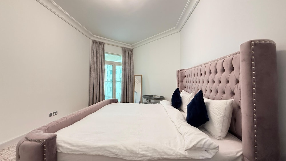 Luxury 3 Bed Apartment at Palm Jumeirah
